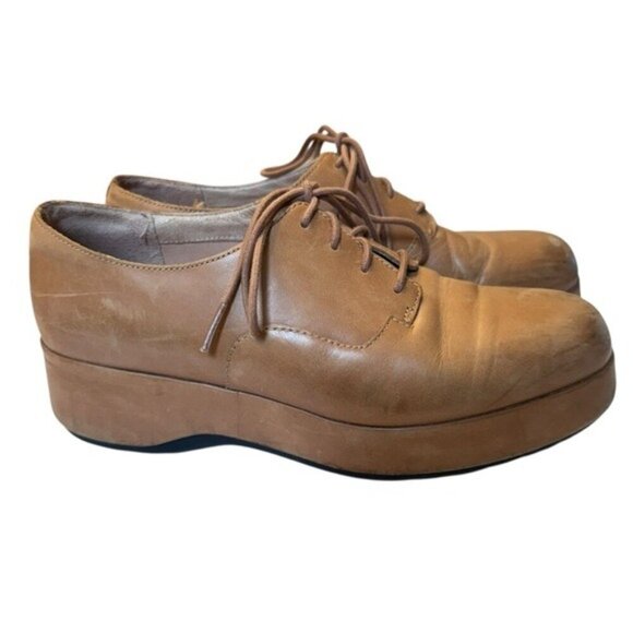 Camper Shoes - Camper Dessa Platform Oxford in Beige, Size 39 (US 9)